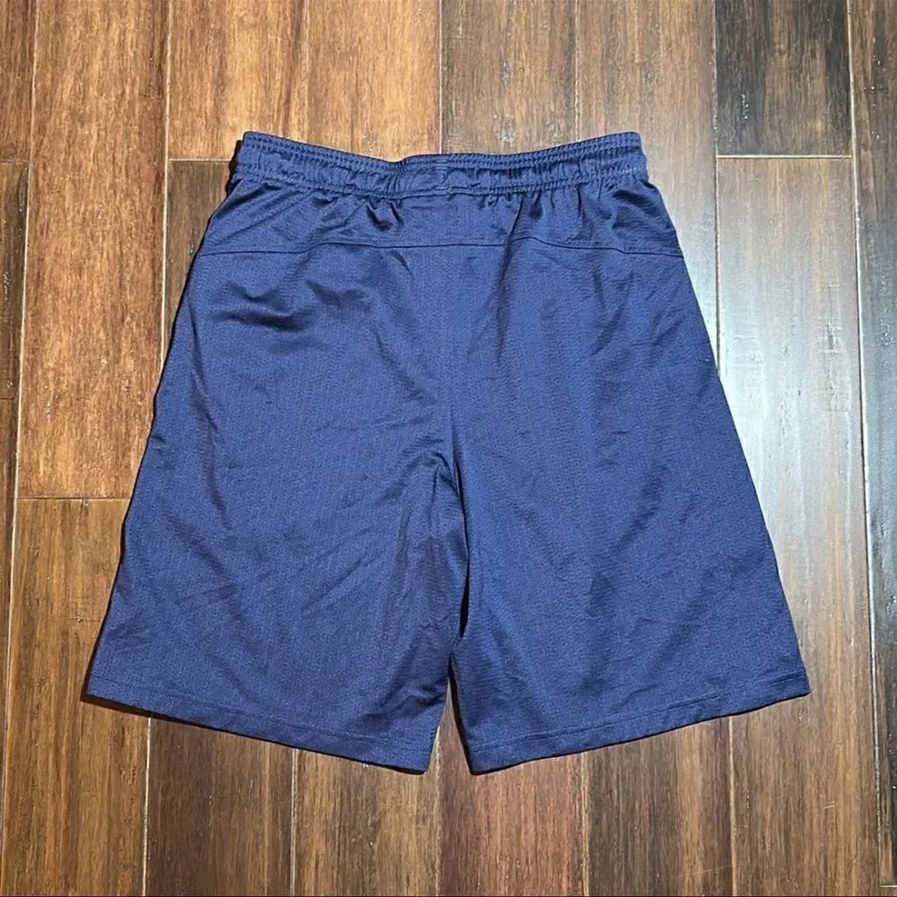 Under Armour Shorts - Picture 4 of 4